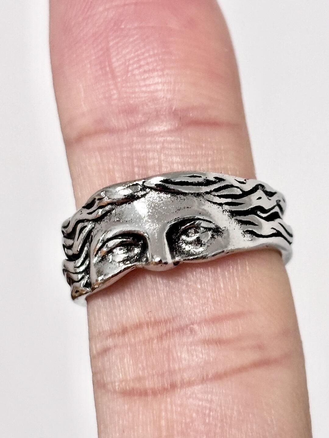 Guardians Gaze Adjustable Ring