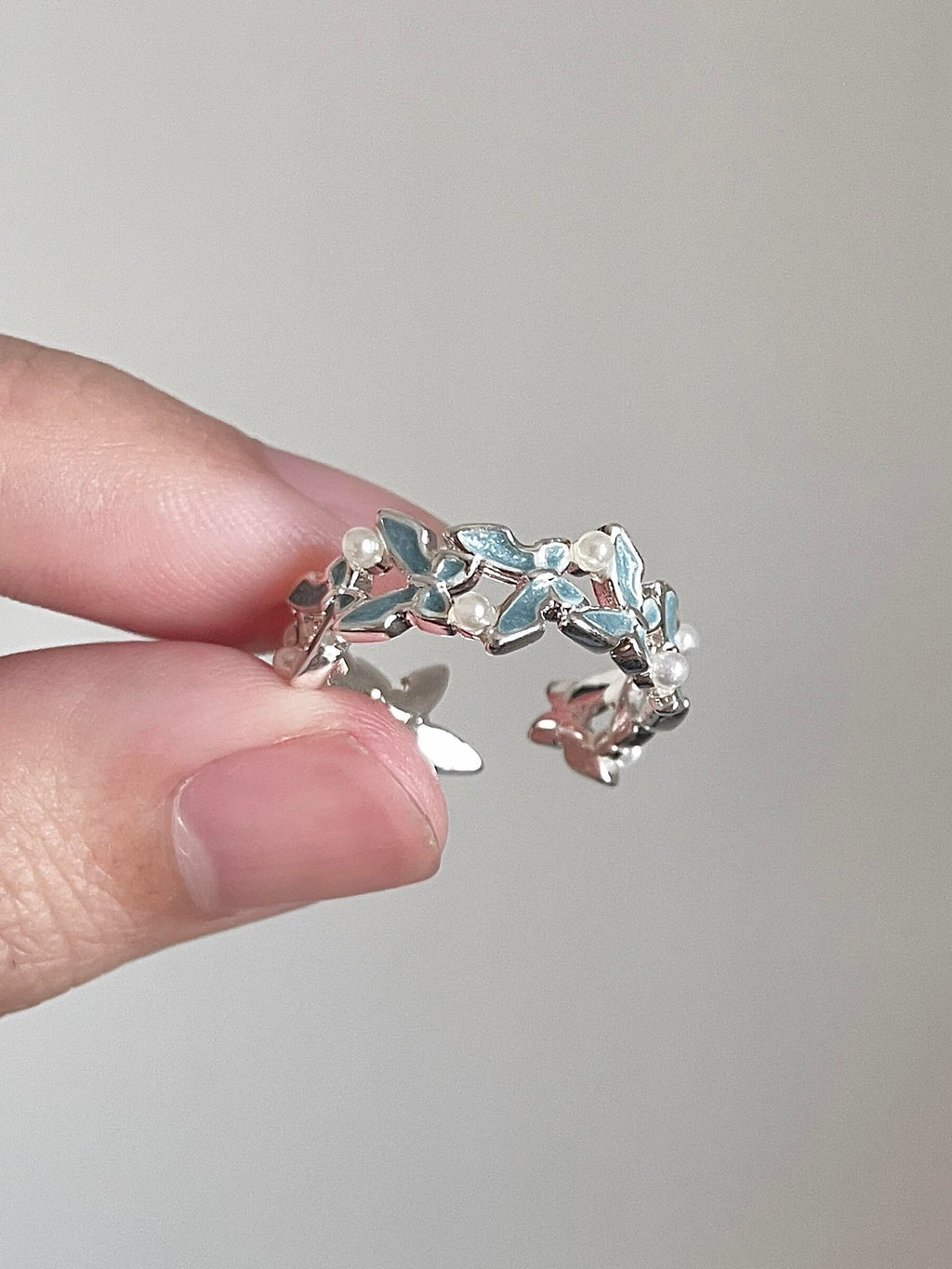 Butterfly Pearls Adjustable Rings